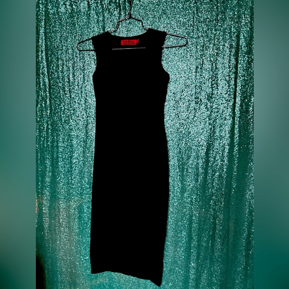Boohoo Little Black Dress / Plunge Neck Bodycon Midi Dress for ladies size 2 - Picture 12 of 12